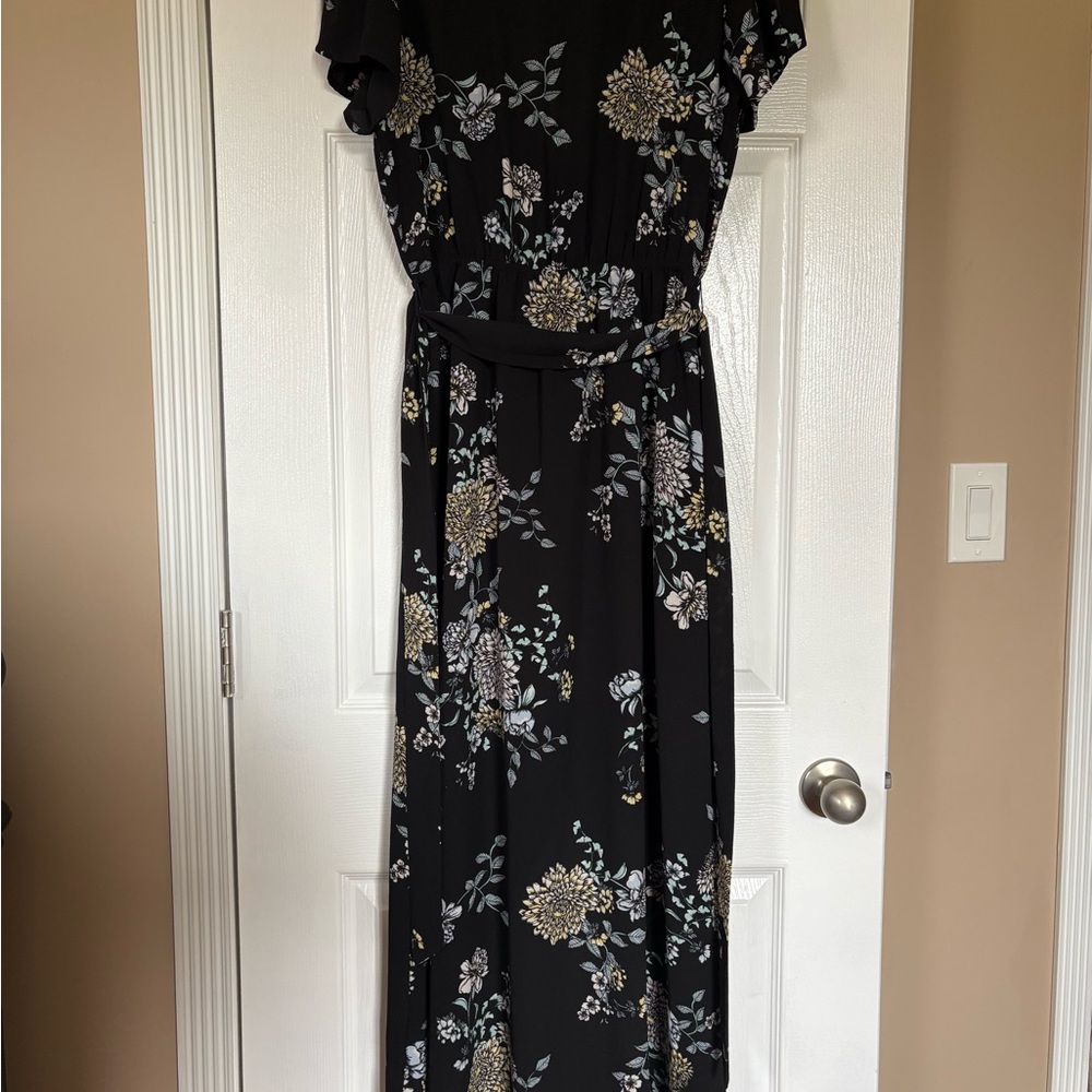 Candie’s Floral Black Maxi Romper - Picture 2 of 4